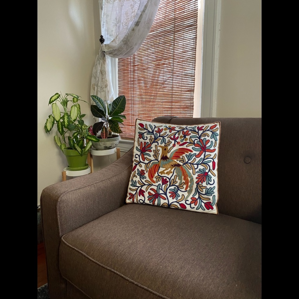 🎄 2 for $15 🎄 Embroidered pillowcases